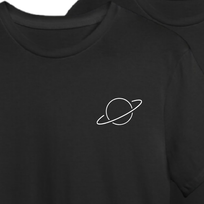 เสื้อยืดสกรีนดาวเสาร์ เสื้อยืดลายมินิมอล สีขาว สีดำ  ไซส์  S-3XL