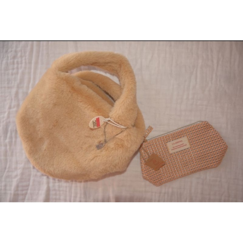 CLARINS.............