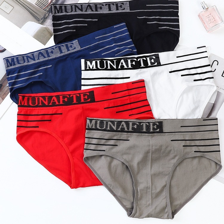 เซ็ต 5 ชิ้น กางเกงในชาย MUNAFIE เนื้อผ้านุ่ม มีซองใส่ทุกตัว รุ่นขาเว้ามีขอบ