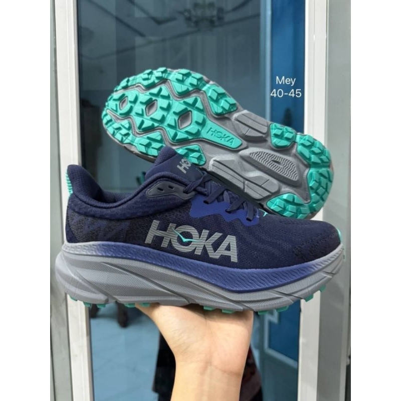 รองเท้าแตะรัดส้น Hokaใส่ผู้ชาย40--45 สินค้าพร้อมกล่อง  มีสินค้าพร้อมส่ง