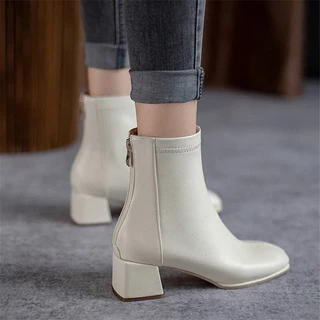 Fashion Boots รองเท้าบูทมาร์ตินสีขาว รองเท้าบู๊ทมาร์ติน รองเท้าบู๊ตสำหรับผู้หญิง