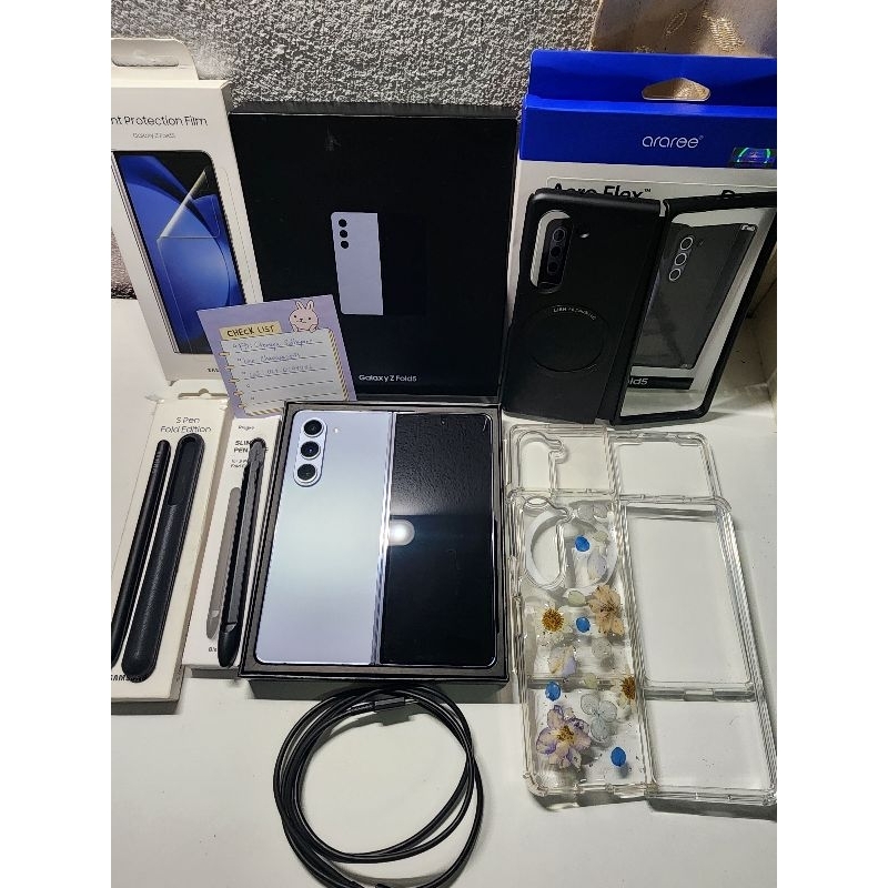 Z Fold 5 สี Icy Blue ความจุ 12/512GB มือสอง