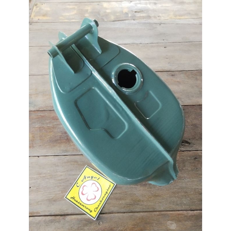 ถังน้ำมัน C50 C100 ใส่เบาะเดี่ยว (งานใหม่)