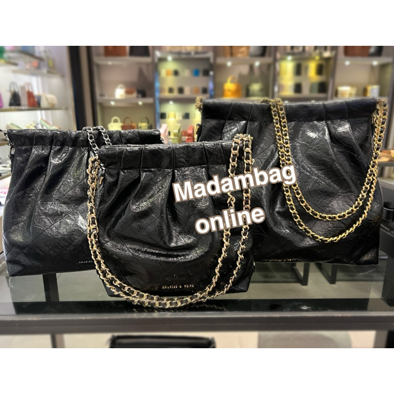 CHARLES & KEITH Duo Double Chain Bag ใบเล็ก /ใบใหญ่ กระเป๋าสะพายไหล่