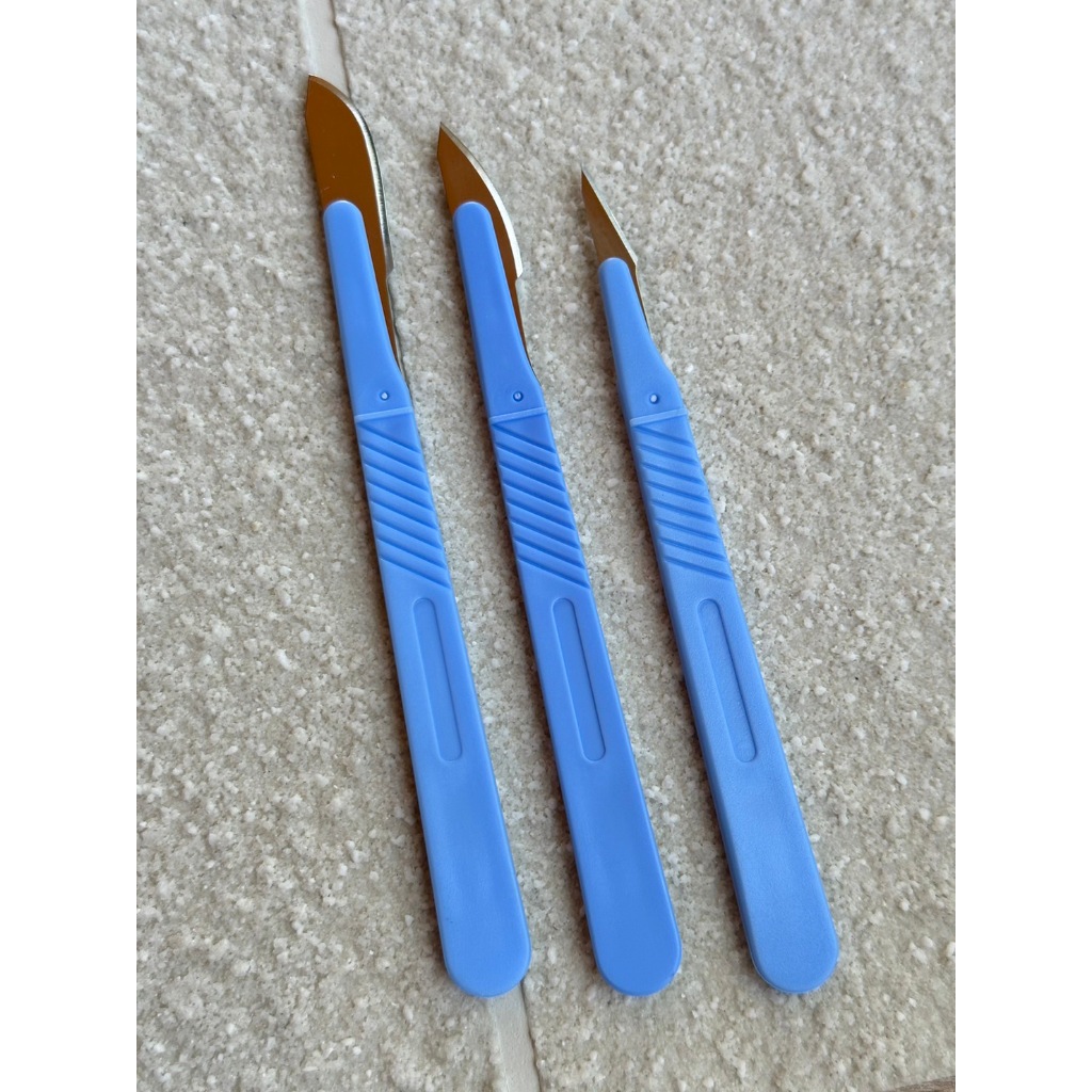 มีดอเนกประสงค์ มีดใช้แล้วทิ้ง DISPOSABLE SCALPEL ด้ามพลาสติก