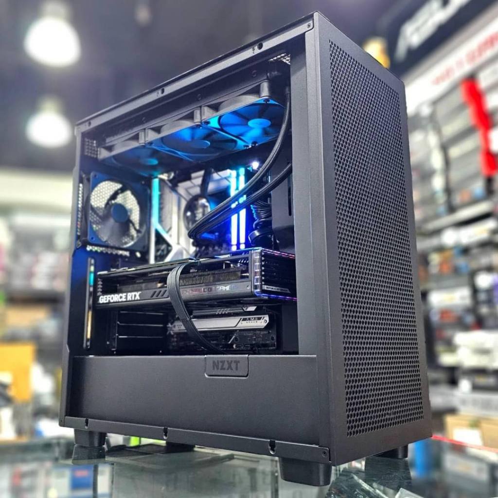 คอมพิวเตอร์ประกอบ NZXT H7 Flow Black