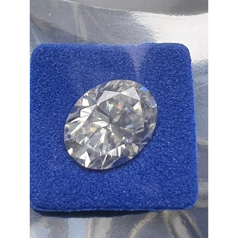 MOISSANITE DIAMOND เพชร น้ำหนัก1 เม็ด 2.0 กะรัต ขนาด 7x9 มิลลิเมตร เพชร โมซาไนท์ เพชร โมอีส มี ใบเซอร์ะอยู่ในซีน มี