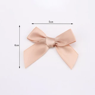 กิ๊บติดผม โบว์จิ๋ว มีทั้งหมด 17 สี [1 แผงมี 6 ชิ้น]
