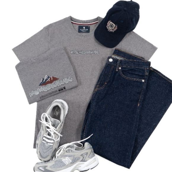 AEIOU เสื้อยืด Memo Supersoft Premium สกรีน รุ่น Rock Moutain สินค้าลิขสิทธิ์แท้