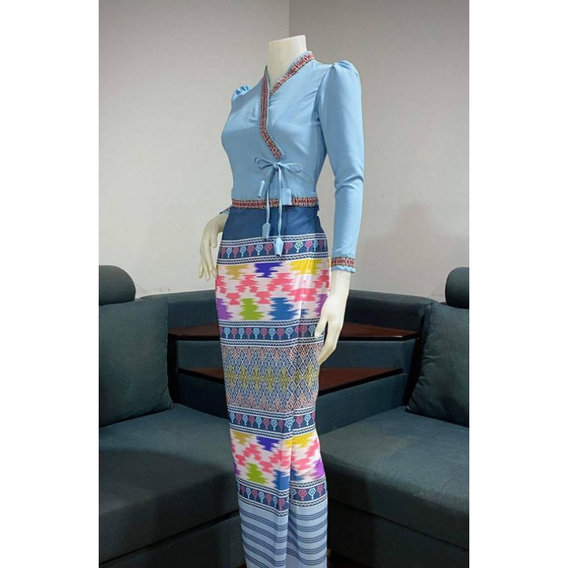 ชุดเซ็ทสาวไตยเย็บสำเร็จพร้อมใส่10สี2size m l สินค้างานตรงปกตามรูปภาพถ่ายจากงานจริงความสูงเทิดไทค่ะ