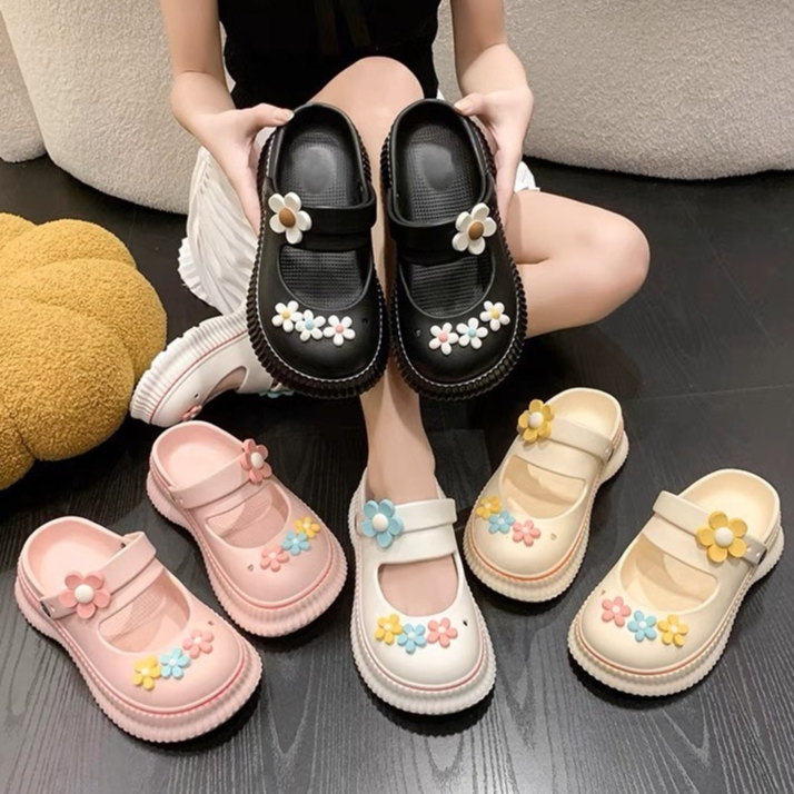 SHO-BX-45 รองเท้าหัวโต ส้นแบน แถมตัวติดดอกไม้ มีสายรัดส้นเท้า สำหรับผู้หญิง น่ารัก วัสดุยาง สินค้าพร้อมส่ง