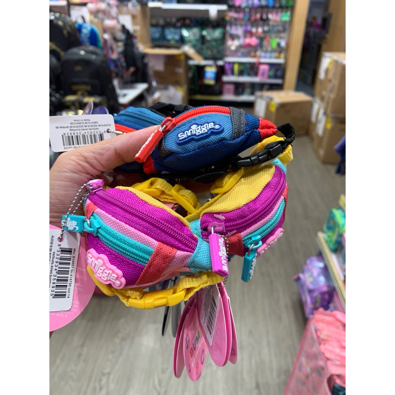 Smiggle earbuds หูฟัง พวงกุญแจเป้จิ๋ว