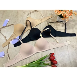 SBXH6002/9216 Sabina เสื้อชั้นใน (ไม่มีโครง) รุ่น SOFT DOOMM LEVEL 3 ฟองนม 50%