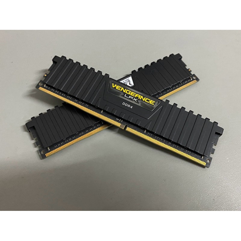 🔰Corsair VENGEACE LPX Ram 32GB DDR4 2666Mhz🔰มือสอง