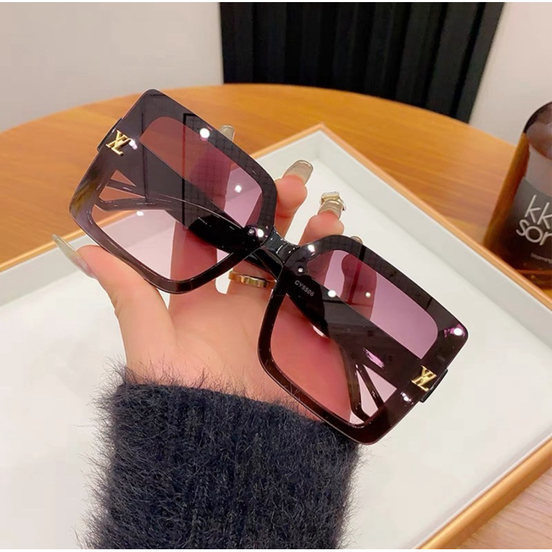 รุ่นDro430 NEW I Tem LV Oversize ทรงโอเวอร์ไซส์XL แว่นตากันแดด ใส่แล้วหน้าเล็ก เหมาะสำหรับอำพรางใบหน้า