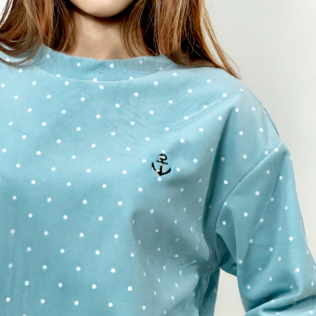 ** Best price ** PORTLAND เสื้อลายจุดแขนสามส่วนปักสมอ สีฟ้า / Sleeves High Neck Polka-Dot T-Shirt