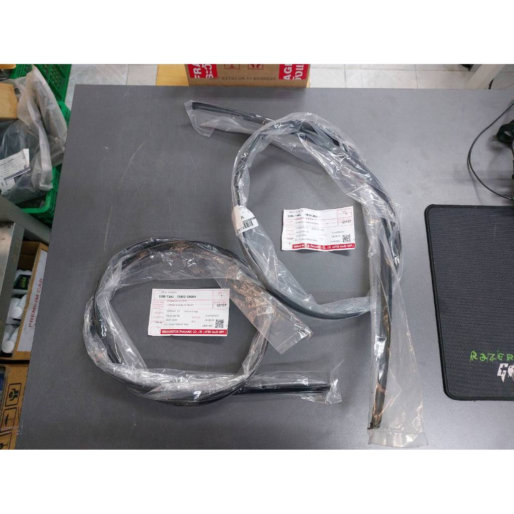 ชุดคิ้วหลังคาหน้า ซ้าย+ขวา NISSAN SLYPHY B17  73853-3SB0A , 73852-3SB0A