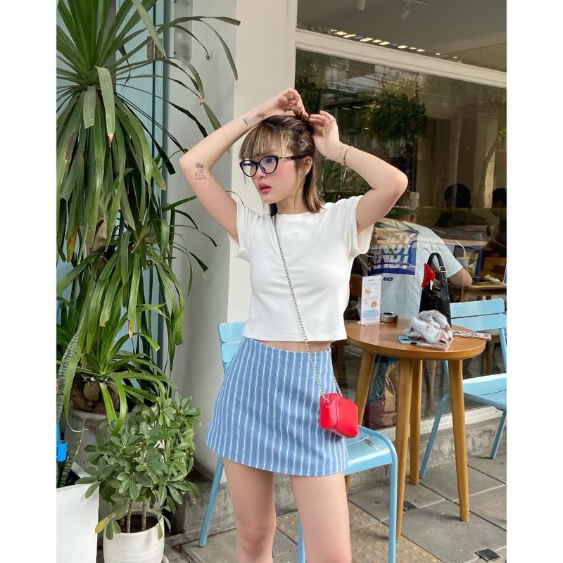 เสื้อยืด GWT Tshirt สีครีม จาก Geschwisters