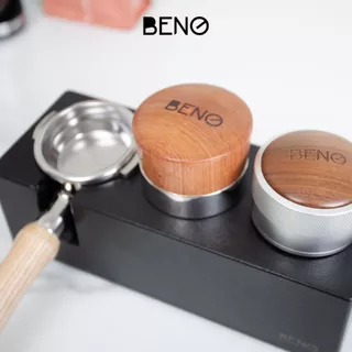 BENO ABS TAMPING STATION แท่นวางก้านชงกาแฟและอุปกรณ์แบบพลาสติก รองรับก้านชงขนาด 58 53 51 มิล มีลิ้นชักเก็บของ