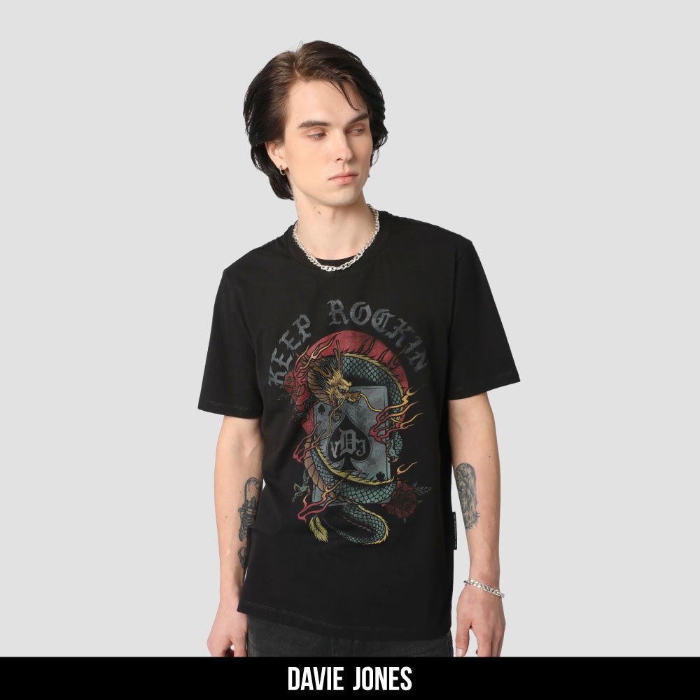DAVIE JONES เสื้อยืด พิมพ์ลาย Graphic Regular Fit T-shirt WA0198 สีดำ