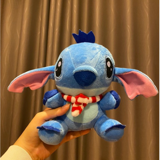 ตุ๊กตาสติทช์ Stitch💙 ใส่ผ้าพันคอ
