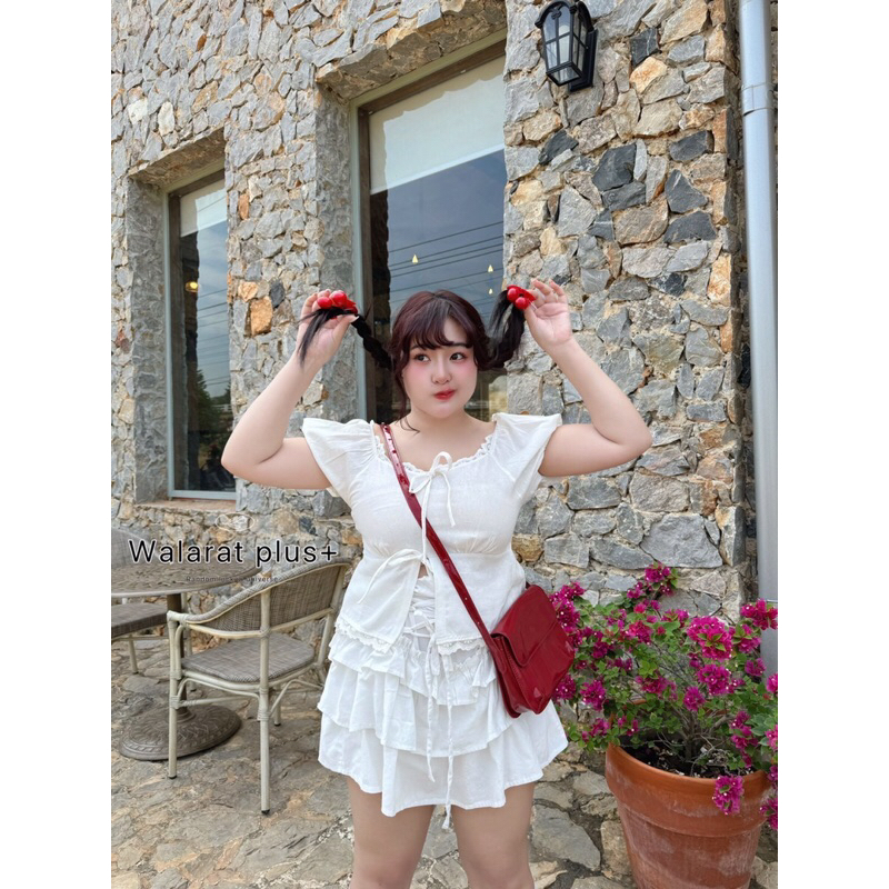 (ส่วนลดvideo/มีส่งด่วน!⚡️) Ami Top (WP) เสื้อครอปแขนตุ๊กตาติดลูกไม้แต่งโบว์จิ๋วผ่าหน้าสาวอวบไซส์ใหญ่ (มีไซส์อก36-50)