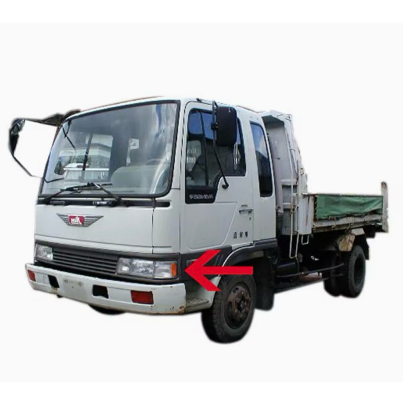 ไฟเลี้ยวมุม สิงห์ไฮเทค Hino FC1J FC4J FC4J FC1J 2สี ขาวส้ม มีขั้วหลอดไฟ