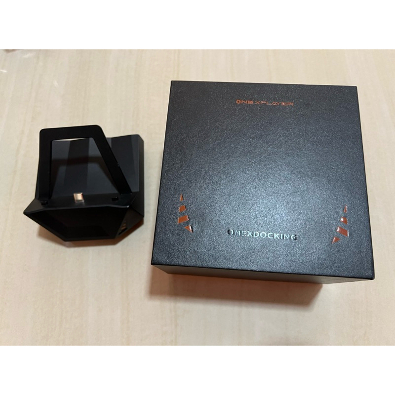 Onex Docking for onexplayer mini ,onxplayer mini pro ,aokzoe a1 , aokzoe a1 pro