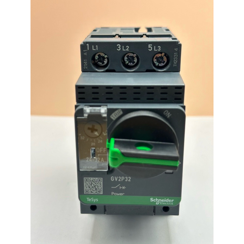 Schneider GV2P32 Circuit breaker 24-32A  , Free shipping  ✔️ สินค้าแท้สามารถตรวจสอบได้ ✔️ราคาไม่รวมv