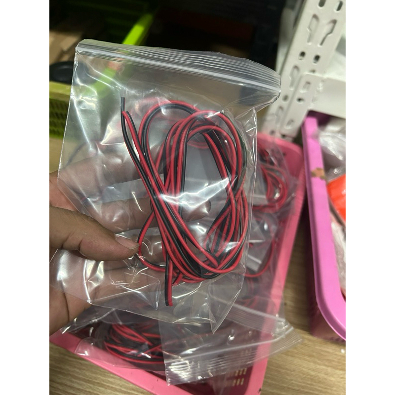 ขนาดสายไฟ : 20 AWG (2*0.5 Sqmm.) ดำแดงคู่ยาว 1เมตร