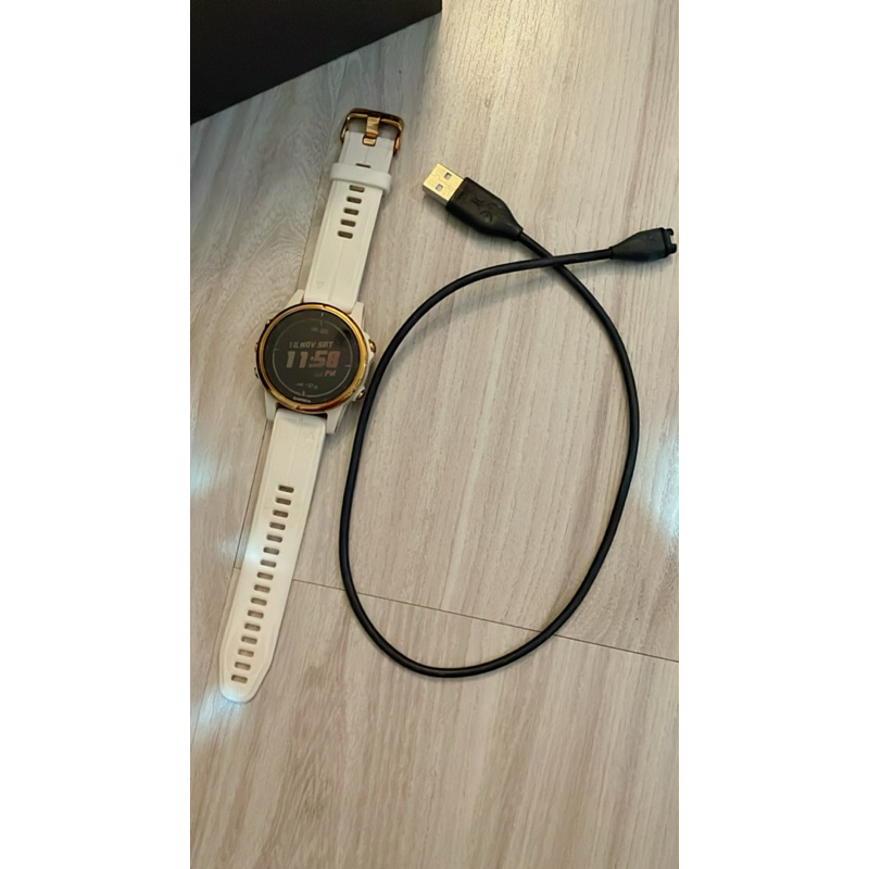 นาฬิกา Garmin Fenix 5S Plus มือสอง