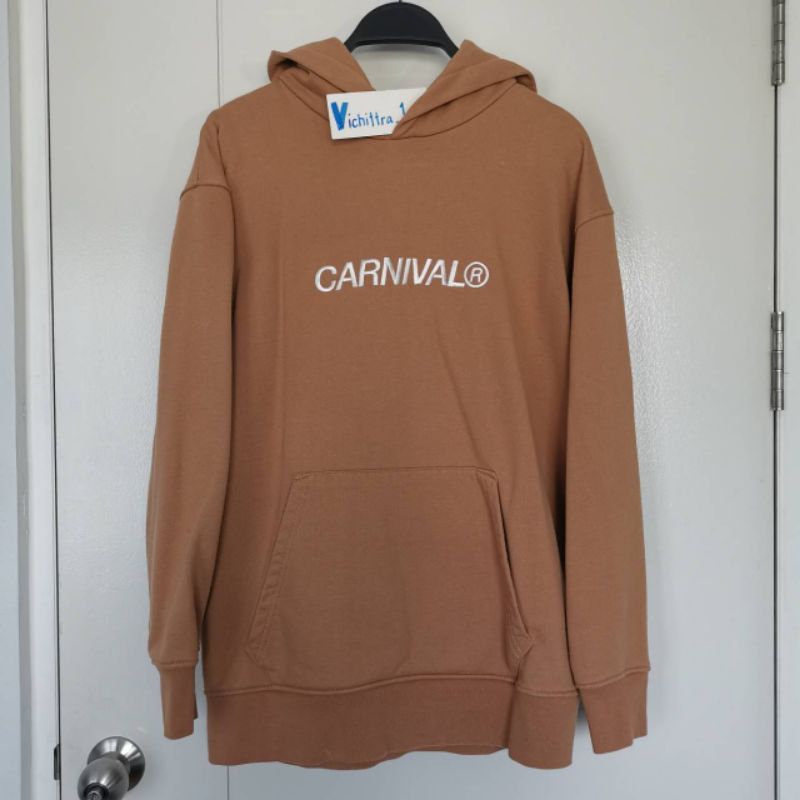 เสื้อฮู้ดดี้ carnival® classic hoodie สี beige
