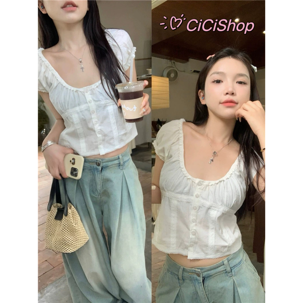 Cicishop(3206)เสื้อครอปเเขนสั้น ผ้าคอตตอน กระดุมหน้า ดีเทลปักลูกไม้ สไตล์วินเทจมินิมอล