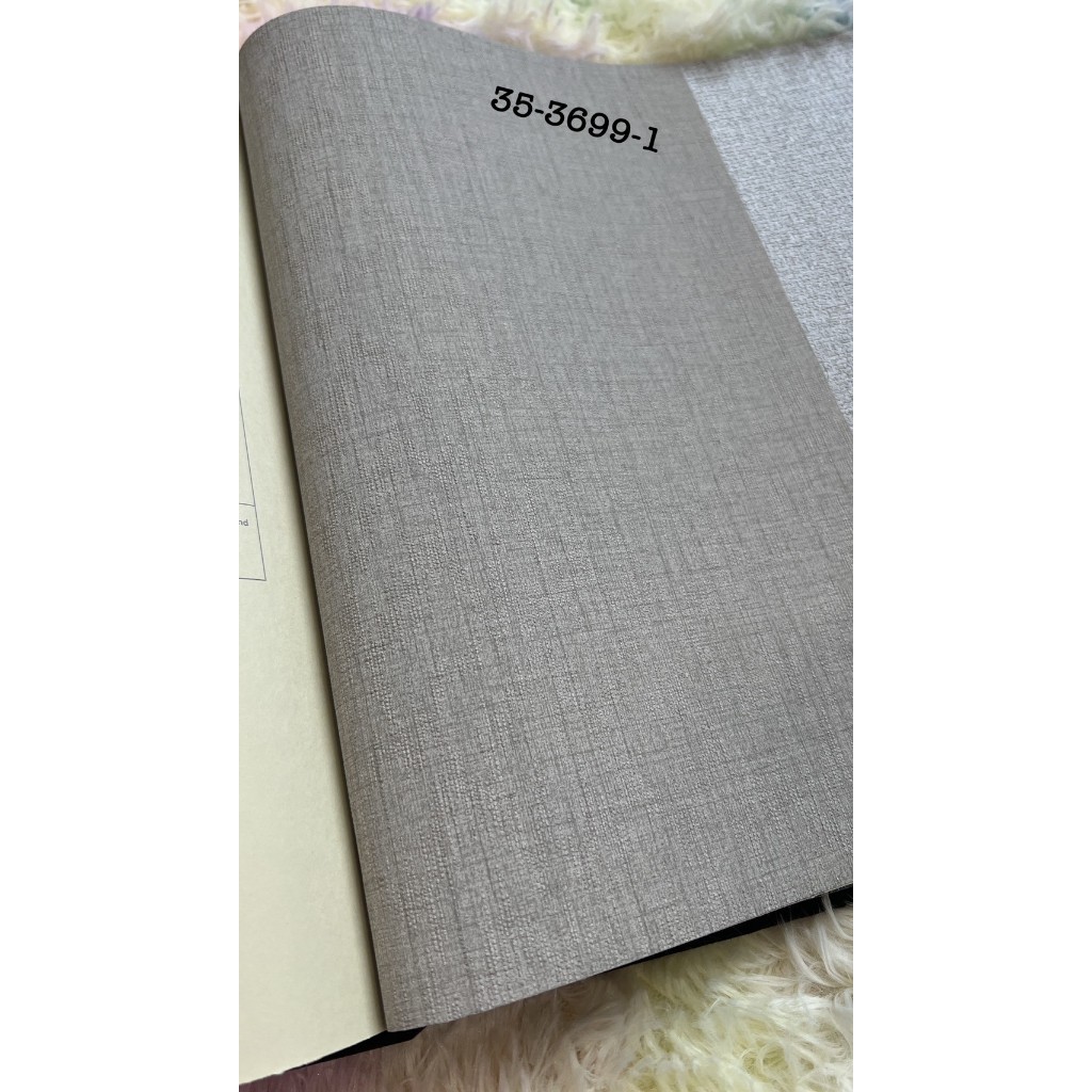 MDwallpaper วอลเปเปอร์ติดผนัง FOCUS EXTRA ชนิดทากาว ลายเรียบ