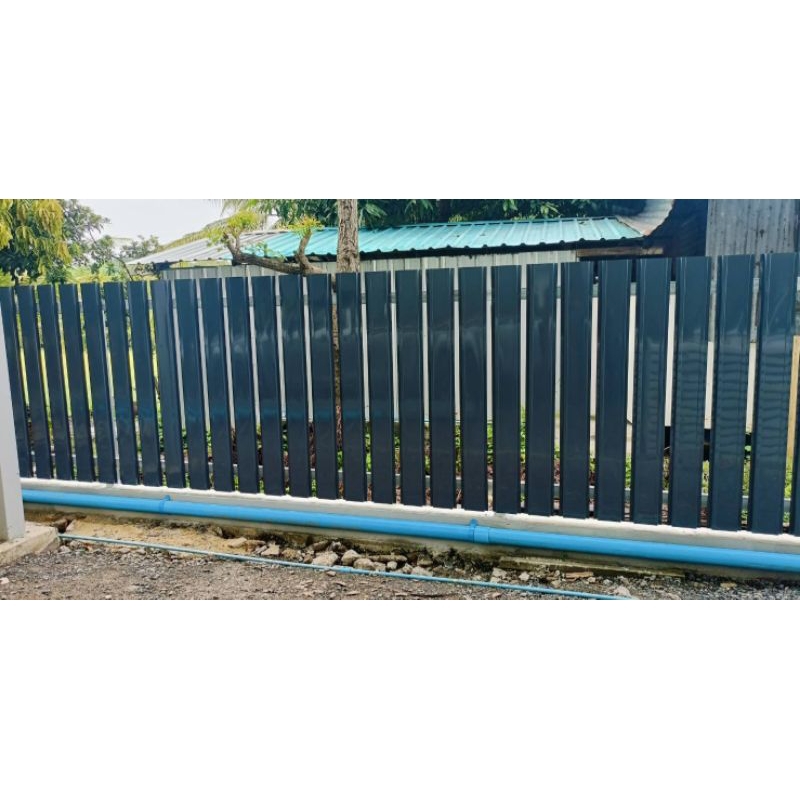 รั้ว ระแนง เมทัลชีท สีเทา 10cm-13cm.หนา0.30-0.35มิล ราคาโรงงาน