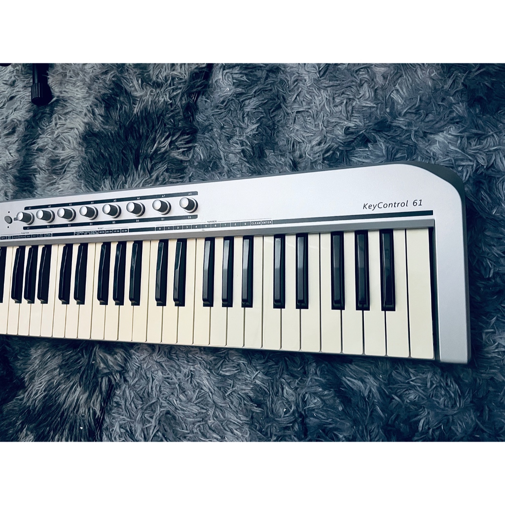 (สินค้ามือสอง) MIDI Keyboard 61 Key, คีย์บอร์ดใบ้ 61 คีย์