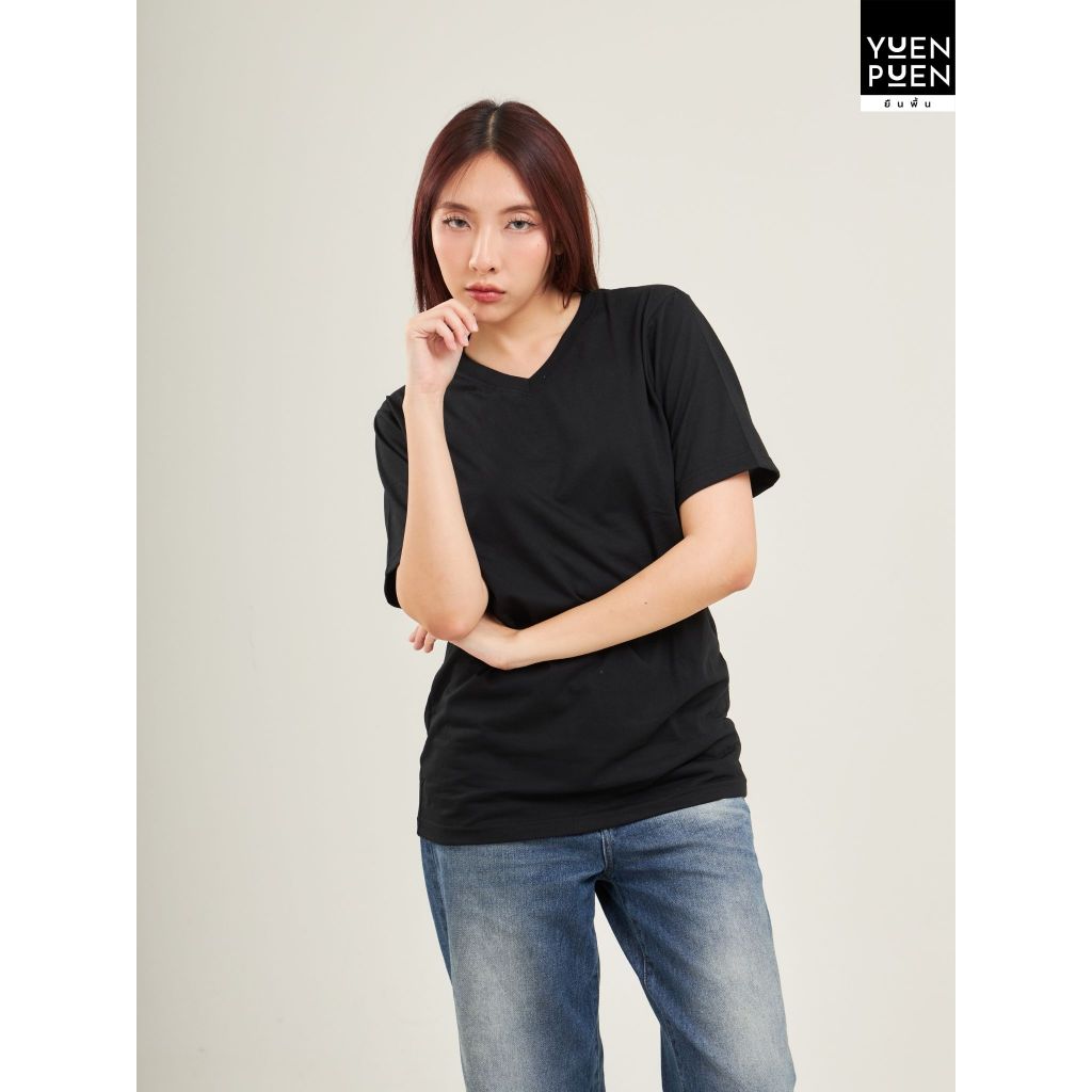 YuenPuen เสื้อยืดคอวี สีดำ ยืนพื้น ไม่ยืด ไม่ย้วย ไม่ต้องรีด สีพื้น เนื้อผ้านุ่มใส่สบาย