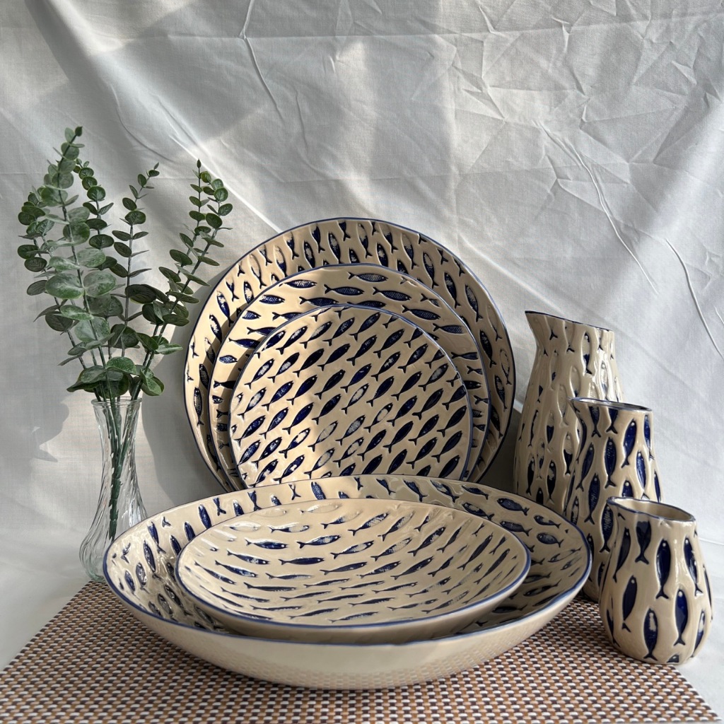 ชุดจานชามแก้วลายปลาเคลือบครีมตัวปลาสีน้ำเงิน - AT1CERAMIC