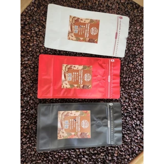 กาแฟคั่ว/คั่วเข้มพรีเมี่ยม 1กิโลกรัม(แบบเมล็ดไม่บด)(Premium Coffee beans Fullcity roast) อาราบิก้าเทพสเด็จ100%