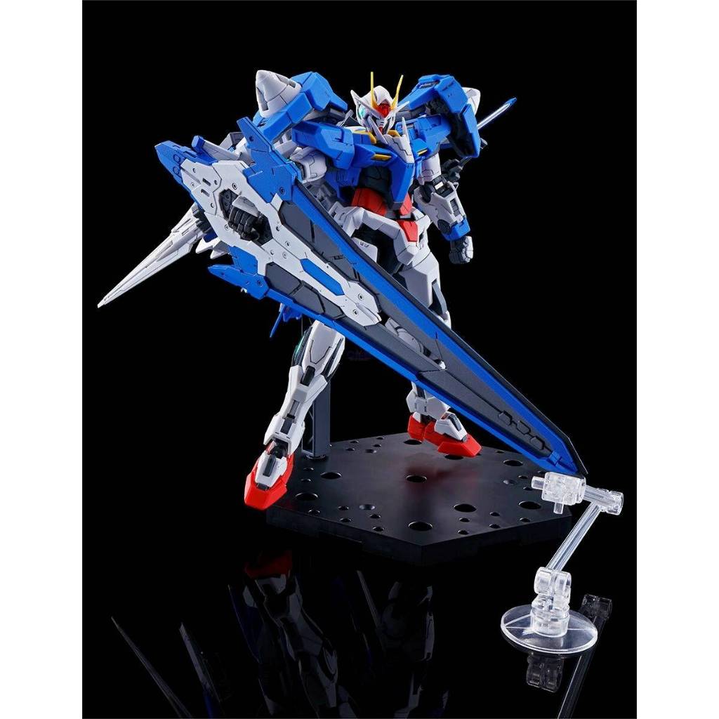 Premium Bandai RG GN-0000+GNR-010/XN 00 XN Raiser