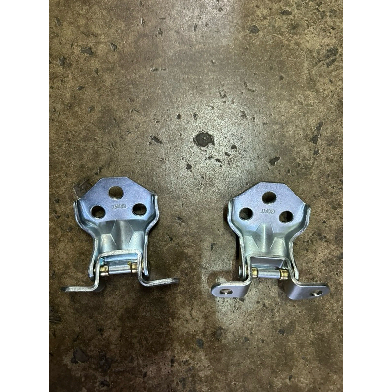 บานพับประตู HINO FM F18 ขายเป็นคู่(1ข้าง)