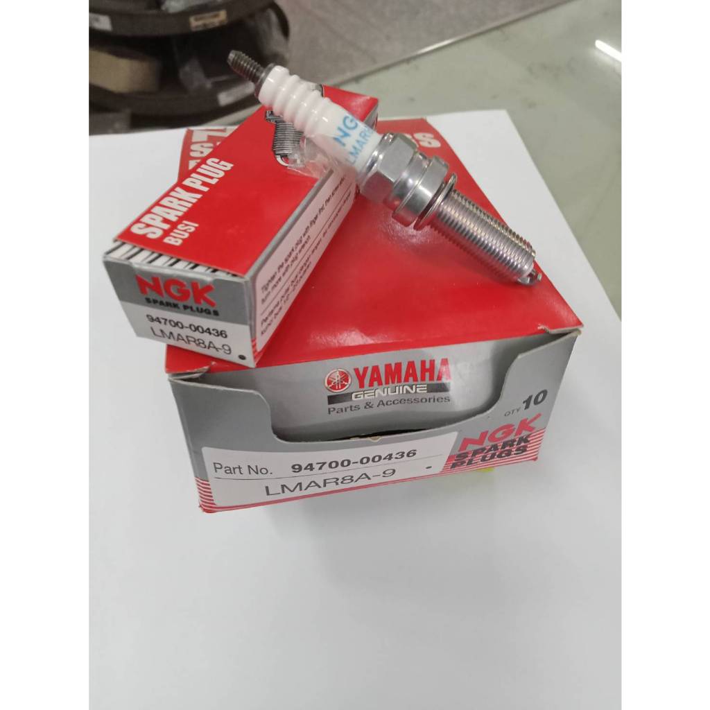 หัวเทียนLMAR8A-9ใส่รถรุ่นX-MAX300