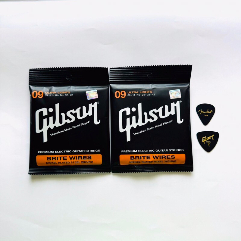 เซ็ต 2 ชุดสายกีตาร์ไฟฟ้า Gibson 9/42 จำนวน 2 ชุด และ1 ชุด สายกีตาร์คุณภาพยอดเยี่ยม แถมฟรีปิ๊ก2 ชิ้น พร้อมส่ง🚚