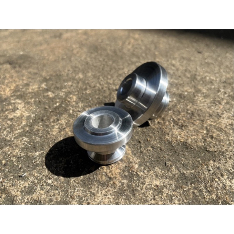 บูทล้อหน้าเวฟ125หัวเถิกใส่S/ i /R บังลมดิจิตอล/W110i งาน มิเนียม ราคาคู่ละ!! - รูปที่ 2