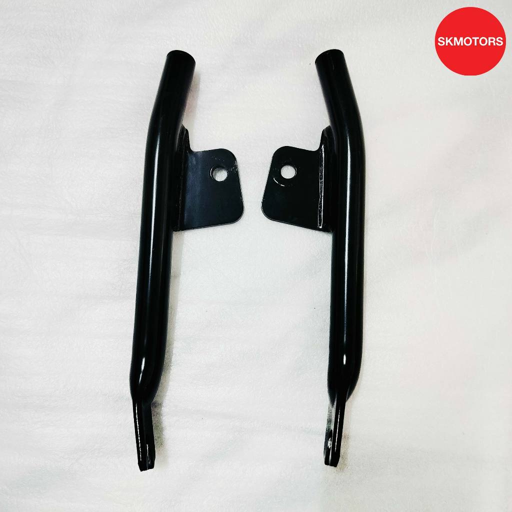 เหล็กท้ายเบาะ ด้านขวา - ซ้าย รหัสสินค้า 50140+50145-K76-T60 สำหรับรถ HONDA SUPER CUB ปี 2018-2019 แท้เบิกศูนย์100%