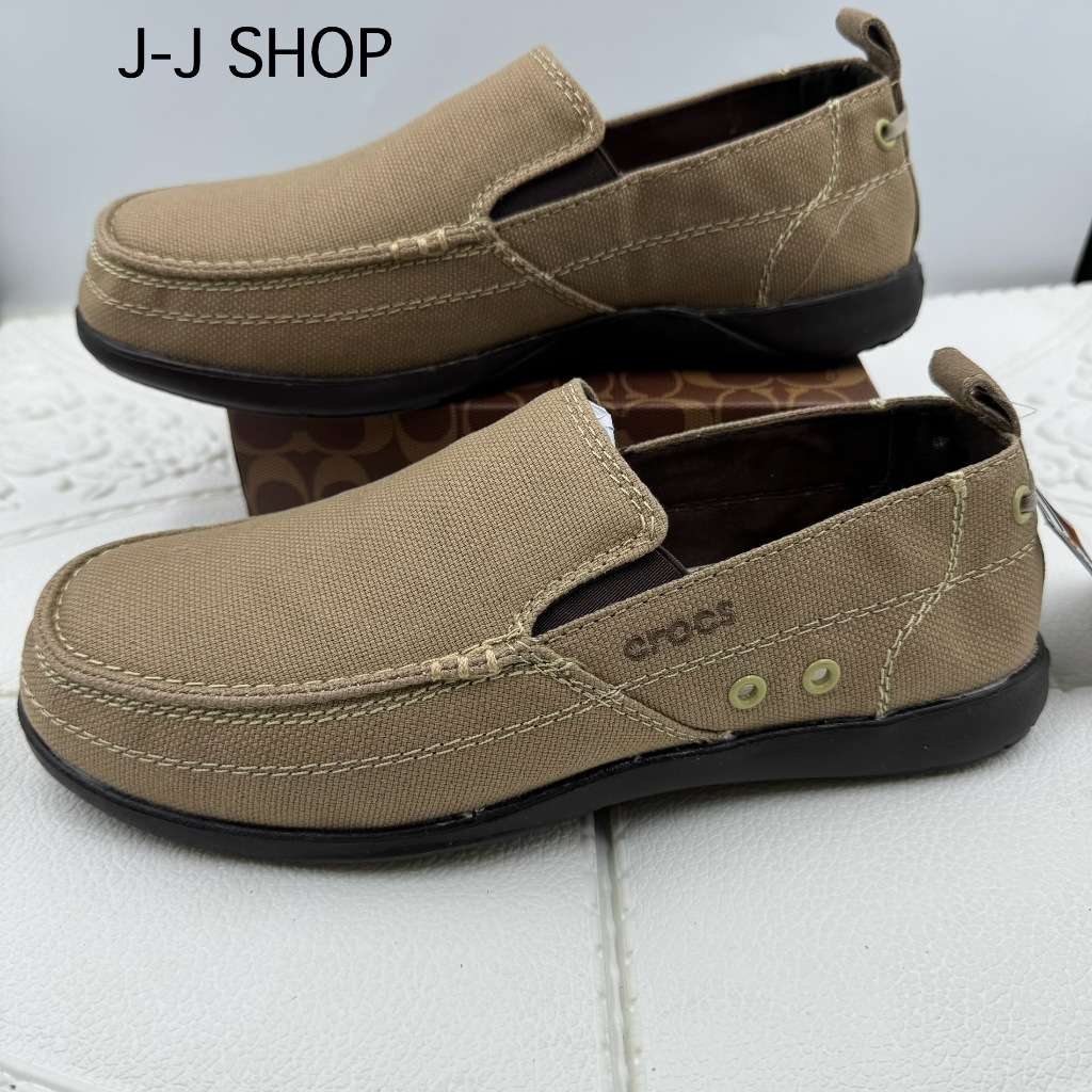 รองเท้าผ้าใบ Crocsสำหรับผู้ชาย ผลิตจากผ้าคุณภาพดี พื้นนิ่มใส่สบายใส่ทน  รับรองสินค้าตรงปกตามรูป