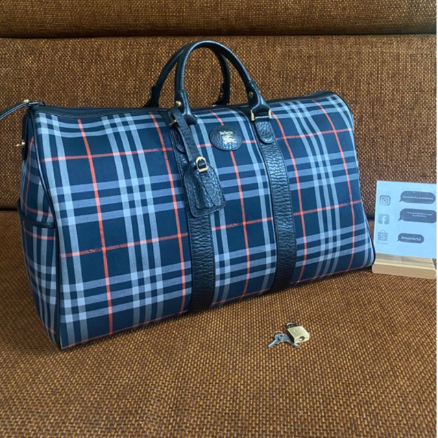 Burberry travel bag (size50) วินเทจ ของแท้ กระเป๋าเดินทาง มือสอง แบรนด์เนม ผู้ชาย