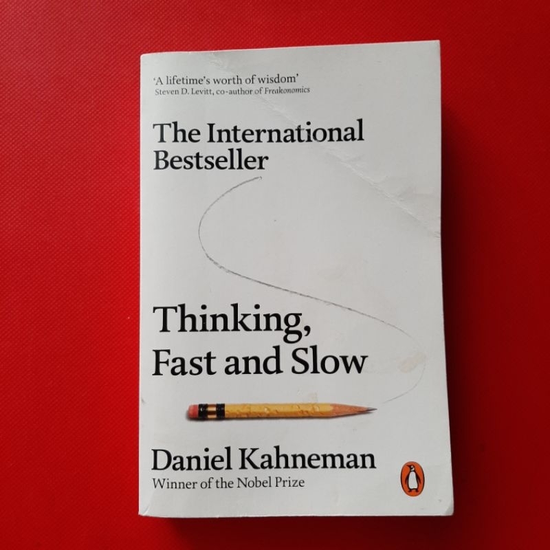 THINKING, FAST AND SLOW คิด, เร็วและช้า  ผู้เขียน: Daniel Kahneman  หนังสือมือสอง ภาษา