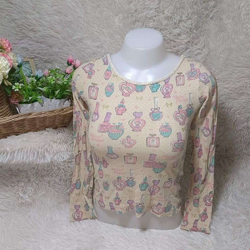 เสื้อMezzo piano เบบี้ที Y2K สไตล์