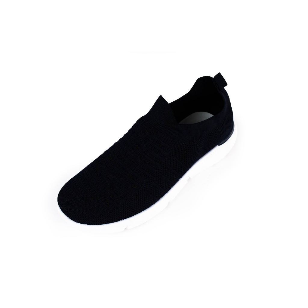 Rovingfox sneaker รองเท้าผ้าใบ UPPER ผ้าผู้ชาย พื้นนุ่ม ใส่เที่ยว ใส่ออกกำลังกายเบาๆ รุ่น RF2037 มี 3 สี ดำ เทา กรมท่า